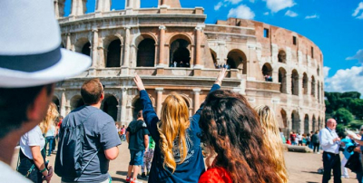 John Cabot University — fotografija sa stare ISEM stranice