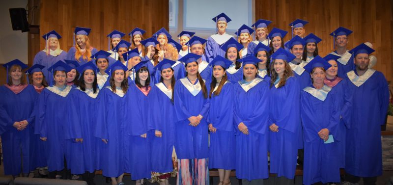 Sprott Shaw College — fotografija sa stare ISEM stranice