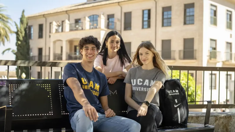 UCAM Universidad Católica San Antonio de Murcia — kampus i studenti