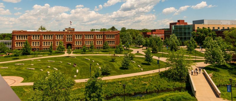 University of Wisconsin – Eau Claire — fotografija sa stare ISEM stranice